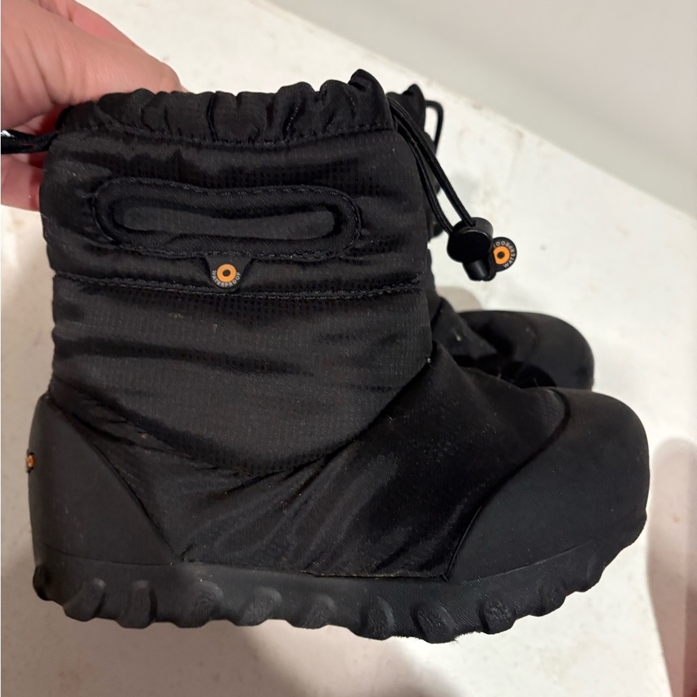Bogs Black Kids Winter Boots